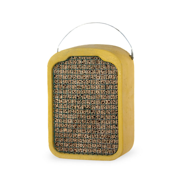 Insectennestriet in houtbeton behuizing – wilde bijen – Schwegler