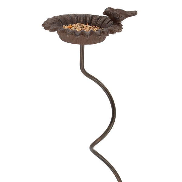 Vogelbad auf Pflanzenträgerspirale