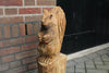 Holzskulptur Eichhörnchen auf Stamm