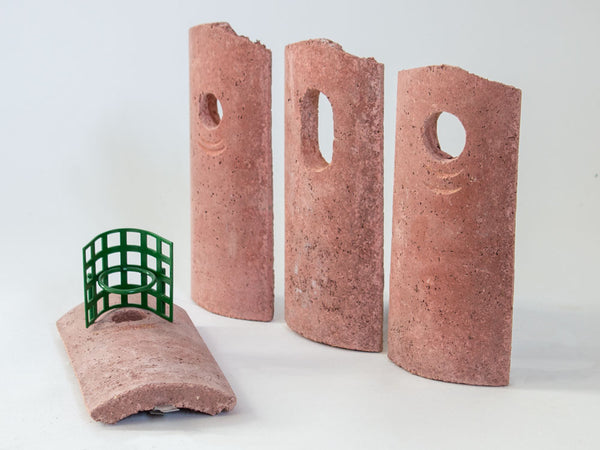 Mezenkast 1B rood van houtbeton – nestkast voor koolmees en pimpelmees – foto 3
